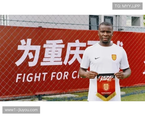 铜梁龙中场阿马杜状态有所回升 攻防转换中的节拍器角色